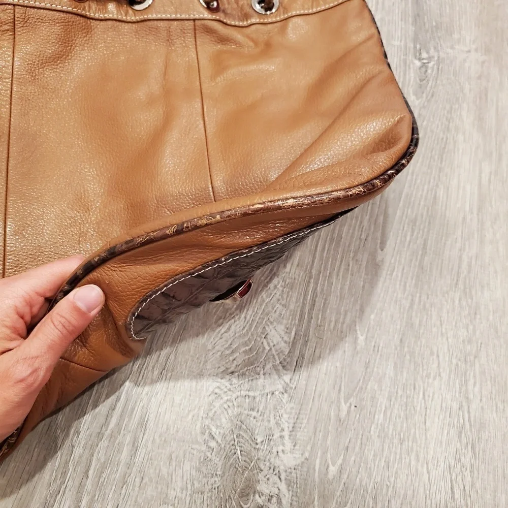 Hanahana Brown Leather Hobo Bag